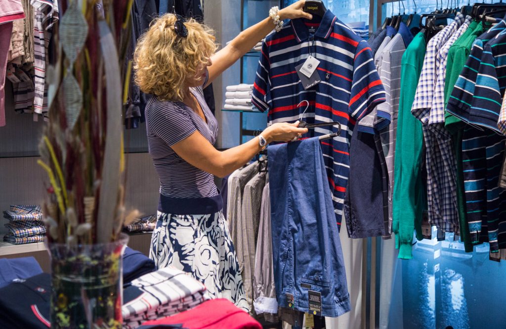 Navigare clothes